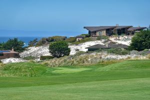 Spyglass Hill 4th Green